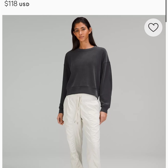 Black Lululemon Soft streme pull over - Picture 3 of 9